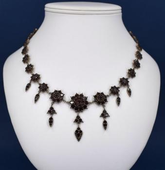Czech Garnet Necklace - Czech garnet - 1900 Czech Garnet Necklace - Czech garnet - 1900