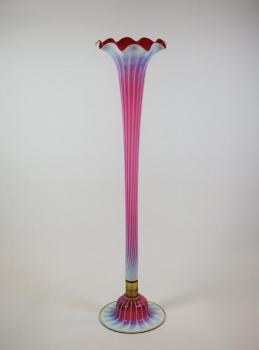 Vase - pink glass, opal glass - 1895 Vase - pink glass, opal glass - 1895