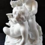 Biscuit sculpture with a goblet - Unterweissbach Biscuit sculpture with a goblet - Unterweissbach