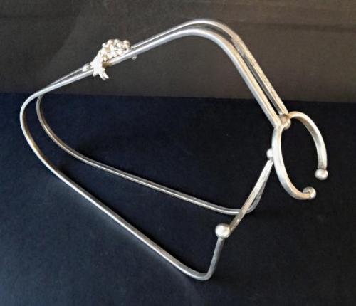 Silver flexible bottle holder wine Silver flexible bottle holder wine