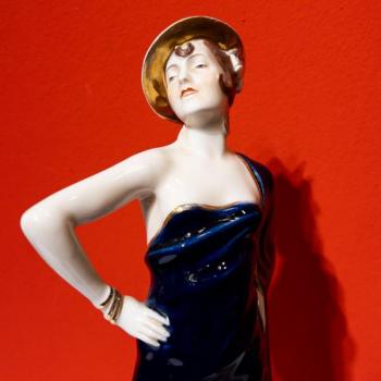 Porcelain Girl Figurine - Royal Dux - 1923 Porcelain Girl Figurine - Royal Dux - 1923