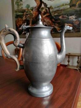 Teapot - tin - 1850 Teapot - tin - 1850