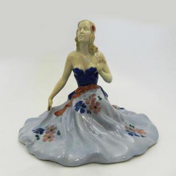 Porcelain Figurine - white porcelain - 1930 Porcelain Figurine - white porcelain - 1930