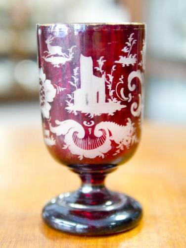 GOBLET WITH HUNTING MOTIF GOBLET WITH HUNTING MOTIF