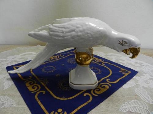 Porcelain Figurine - porcelain - Royal Dux, Czechoslovakia - 1930 Porcelain Figurine - porcelain - Royal Dux, Czechoslovakia - 1930