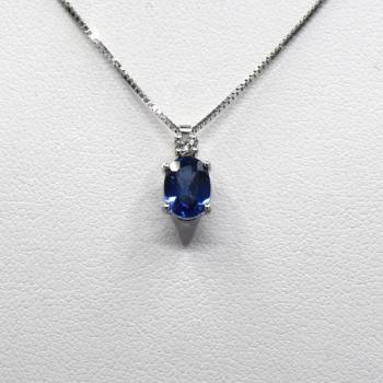 Gold sapphire pendant Gold sapphire pendant