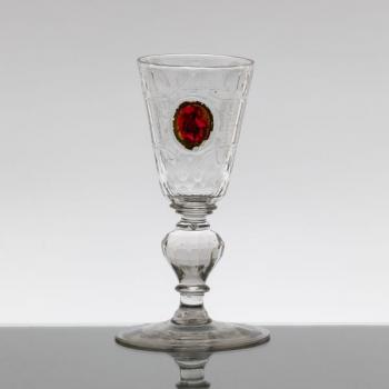 Baroque goblet with medallion Baroque goblet with medallion