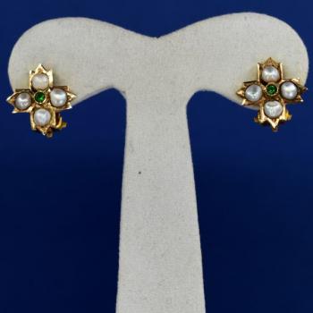 Gold Earrings - gold, River pearls Gold Earrings - gold, River pearls