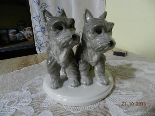 Porcelain Figurine - white porcelain - 1930 Porcelain Figurine - white porcelain - 1930