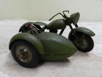 Toy - metal - 1930 Toy - metal - 1930