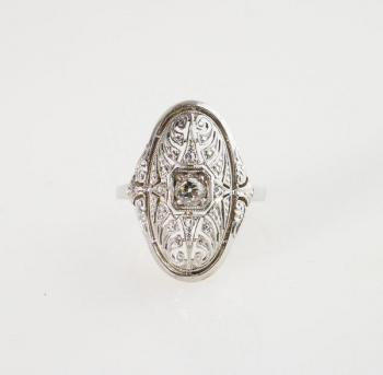 Ring - platinum, gold - 1935 Ring - platinum, gold - 1935