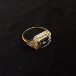 Ring with blue sapphire