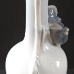 Vase with ornamental pigeon - Ilmenau, Mezler & Or