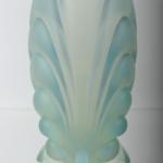 Vase - cast glass, opal glass - Marius Ernest SABINO (1878-1961) - 1920