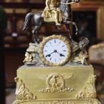Mantel Clock - bronze, patinated bronze - 1880
