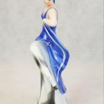 Porcelain Dancer Figurine - glazed porcelain, painted porcelain - Katzhütte  - 1930