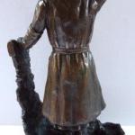 Bronze statue of a girl - Finsk Lotte, Lotta-Svrd
