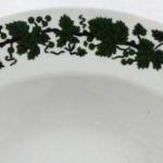 Plate with wreath of vine leaves