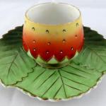 Cup with saucer - Strawberry