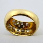 Ring with diamond baguettes and diamonds, yellow g