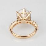 Ring - gold, diamond - 1990