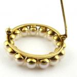 Gold brooch with 15 sea pearls - Werner Maas