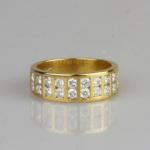 Ring - gold, diamond - 1980