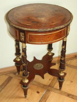 Small Table - solid wood, burr wood - 1820