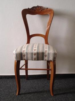 Four Chairs - walnut veneer - 1860
