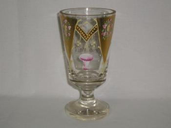Glass - 1900