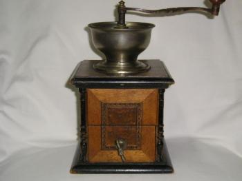 Coffee grinder - 1860