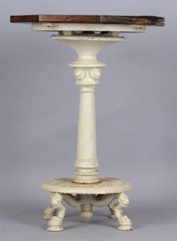 Round Table - cast iron - 1930
