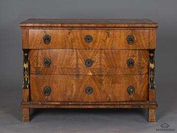 Commode - 1810