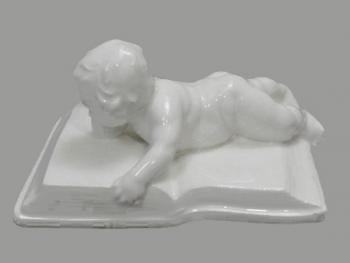 Porcelain Figurine - white porcelain - Augustin Zoula (1871 - 1915), Bechynì, Bohemia - 1910