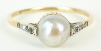 Ladies' Gold Ring - 1921