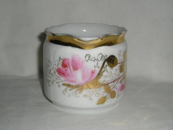 Porcelain Mug - 1900
