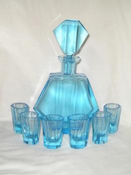 Carafe with Pouring Glasses - blue glass - 1930