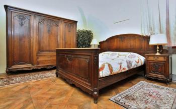 Bedroom Furniture - solid oak - 1890