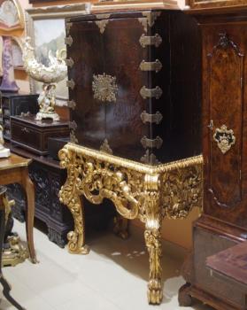 Cabinet - wood - 1650