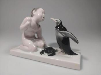 Porcelain Figurine - porcelain - 1914