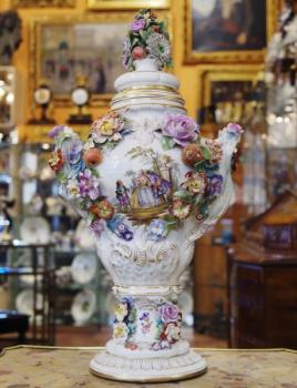 Porcelain Vase with Lid - white porcelain - 1900