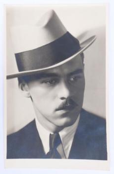 Portrait of Man - Photography - paper - Josef Sudek - 1935