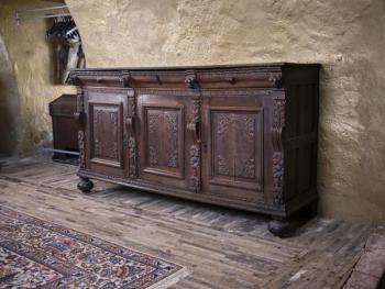 Commode - 1650