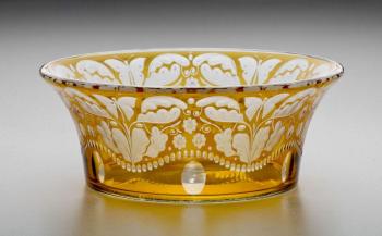 Glass Bowl - clear glass - 1920