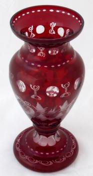 Vase with cut ornament - Egermann