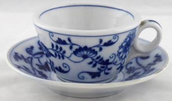 Cup with blue onion pattern - Klösterle 1895 - 194