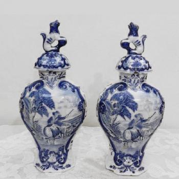 Pair of Vases - ceramics - 1750