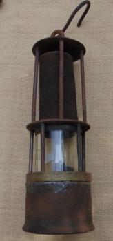 Lamp - 1920