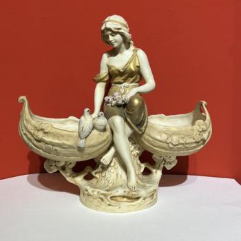 Porcelain Lady Figurine - Royal Dux - 1905