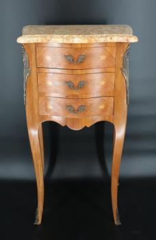 Commode - 1960